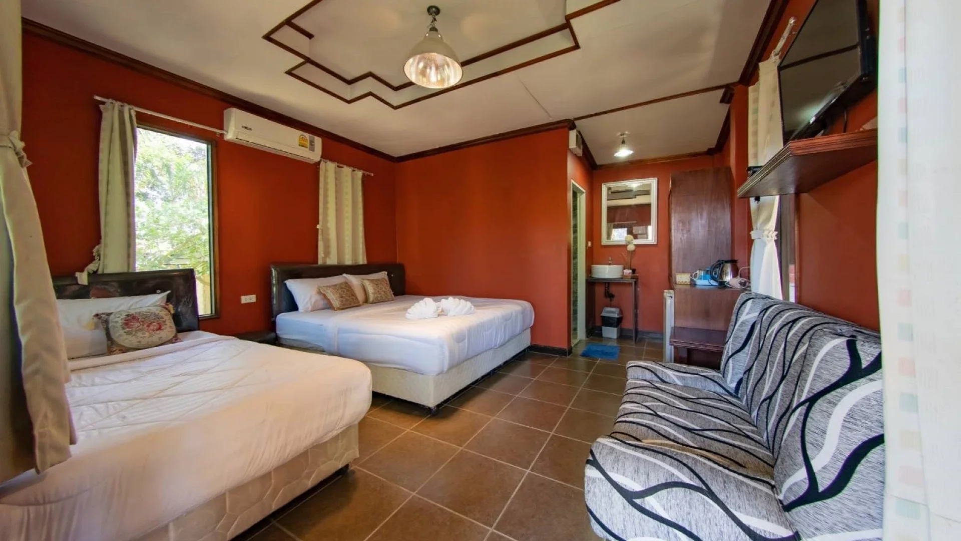 Tom Pizza Resort Main Image